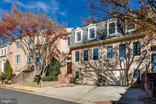 1423 MCLEAN MEWS CT, Mclean, VA 22101