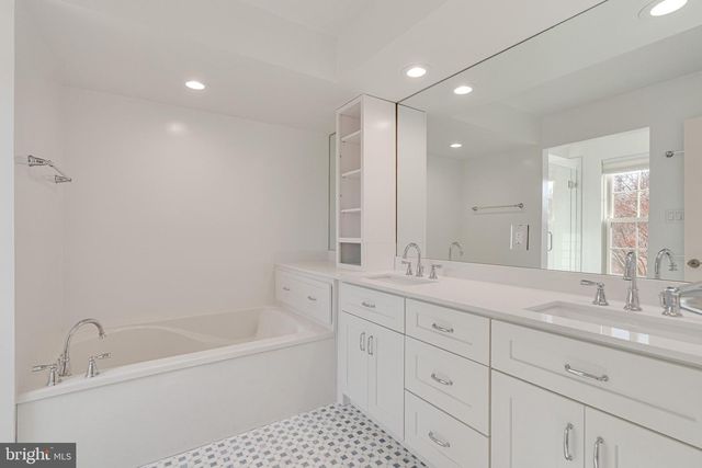 1423 MCLEAN MEWS CT, Mclean, VA 22101