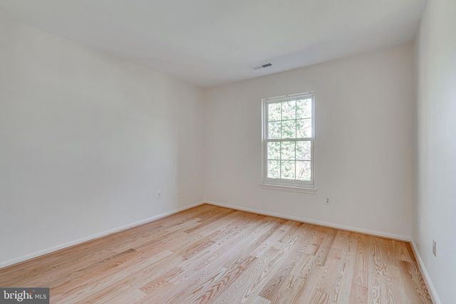 1423 MCLEAN MEWS CT, Mclean, VA 22101