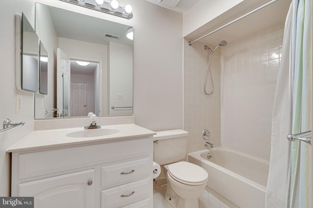 1423 MCLEAN MEWS CT, Mclean, VA 22101