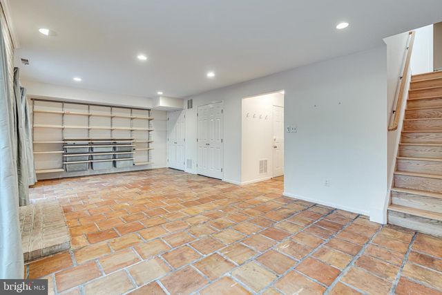 1423 MCLEAN MEWS CT, Mclean, VA 22101