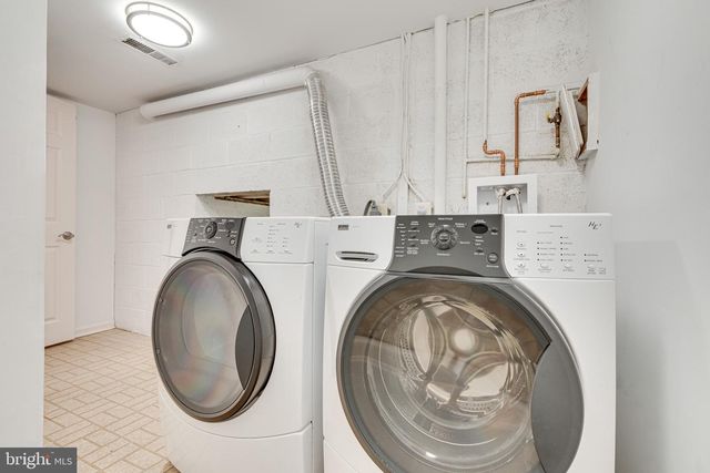 1423 MCLEAN MEWS CT, Mclean, VA 22101