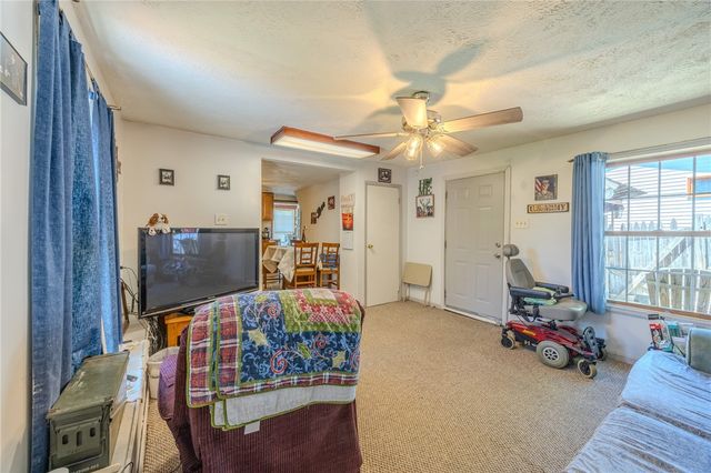 1407 Kirk St, Dunbar Twp, PA 15425