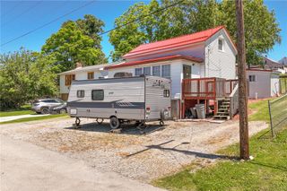 1407 Kirk St, Dunbar Twp, PA 15425