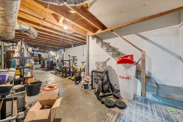 4928 Rowe Ridge RD, Roanoke, VA 24017