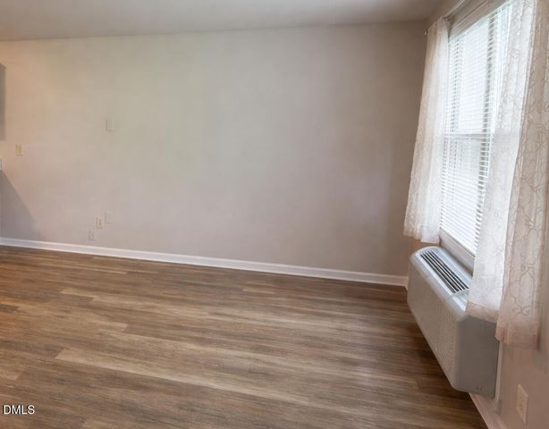 302 Park Avenue 9, Raleigh, NC 27605