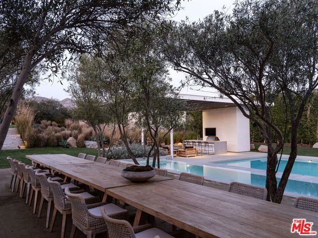 28837 Selfridge Drive A, Malibu, CA 90265