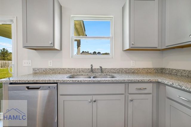 55 Enclave Way NE, Ludowici, GA 31316