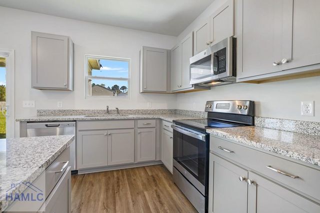 55 Enclave Way NE, Ludowici, GA 31316