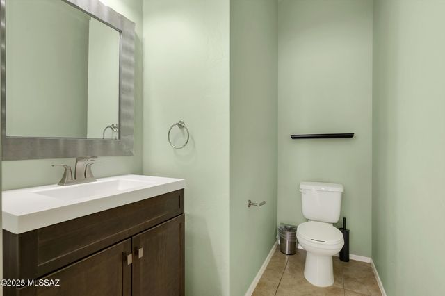 6733 S Stone Fly Drive, Tucson, AZ 85757