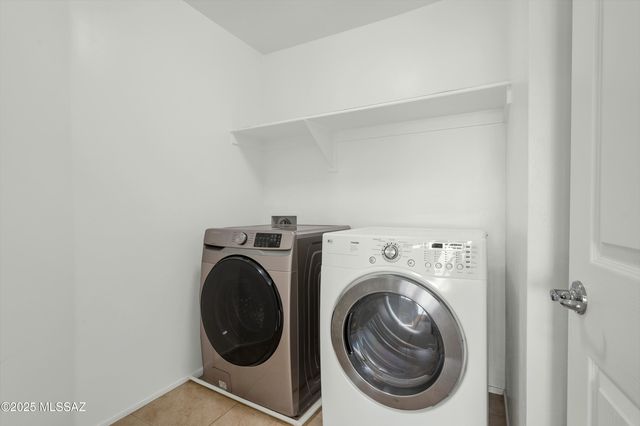 6733 S Stone Fly Drive, Tucson, AZ 85757