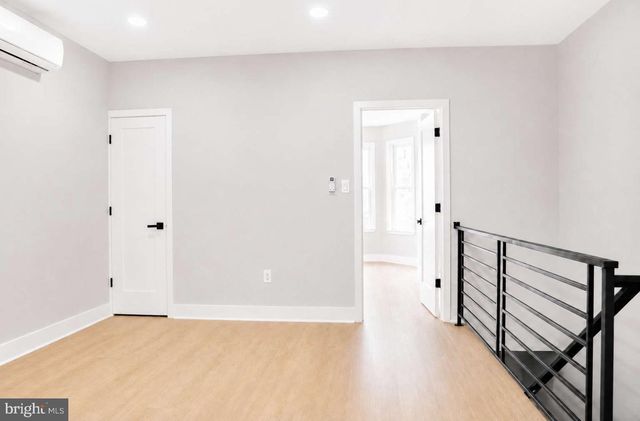 6037 DELANCEY ST, Philadelphia, PA 19143