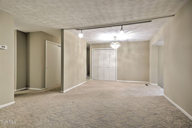 3815 Hemlock Park Lane, Kingsport, TN 37663