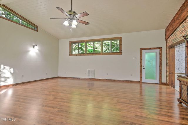 3815 Hemlock Park Lane, Kingsport, TN 37663