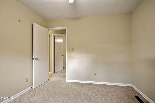 3815 Hemlock Park Lane, Kingsport, TN 37663