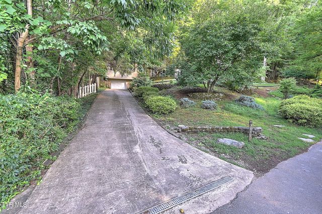 3815 Hemlock Park Lane, Kingsport, TN 37663