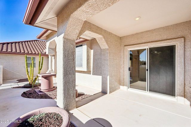 21620 N 150TH Drive, Sun City West, AZ 85375