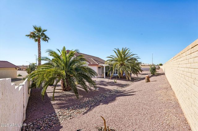21620 N 150TH Drive, Sun City West, AZ 85375
