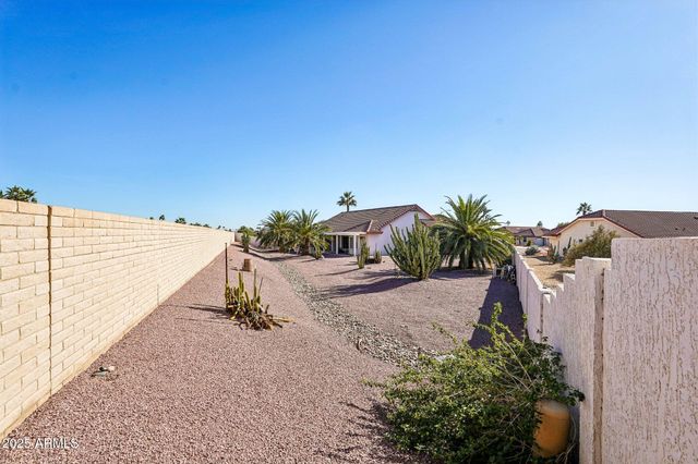 21620 N 150TH Drive, Sun City West, AZ 85375