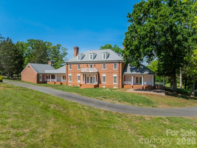 4030 Oak Hollow Lane, Harrisburg, NC 28075
