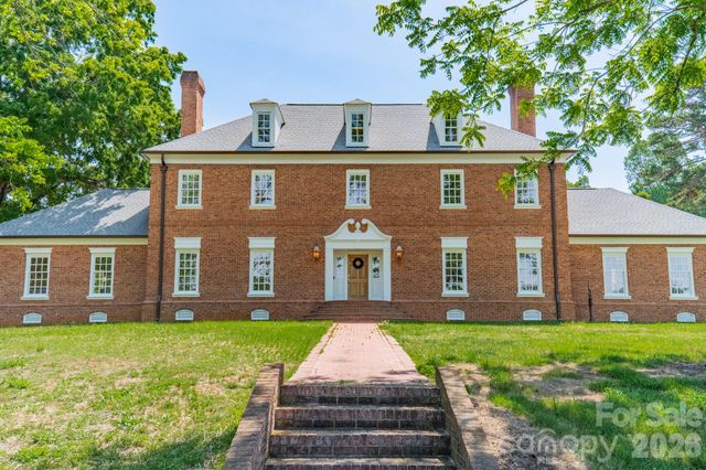 4030 Oak Hollow Lane, Harrisburg, NC 28075