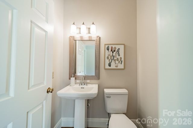 4030 Oak Hollow Lane, Harrisburg, NC 28075