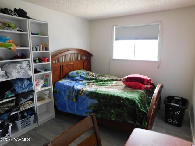 106 Sky Vista Pl, Yakima, WA 98901