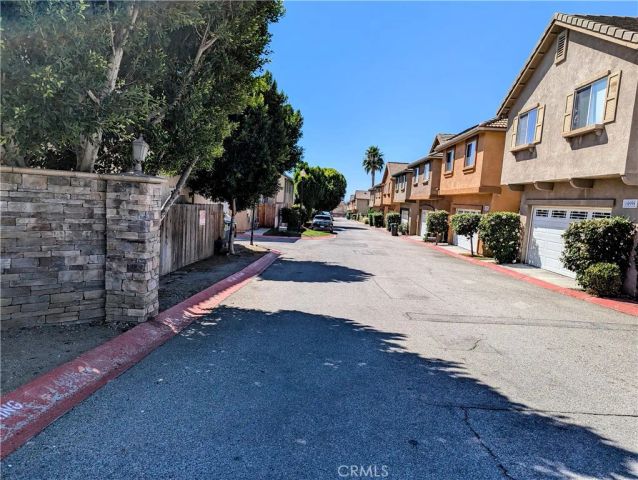 13717 Deane Lane, Sylmar, CA 91342