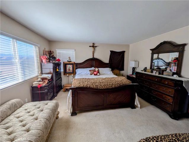 13717 Deane Lane, Sylmar, CA 91342