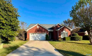 3122 Navajo Drive SE, Decatur, AL 35603