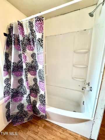 2342 Roda Road, Appalachia, VA 24216