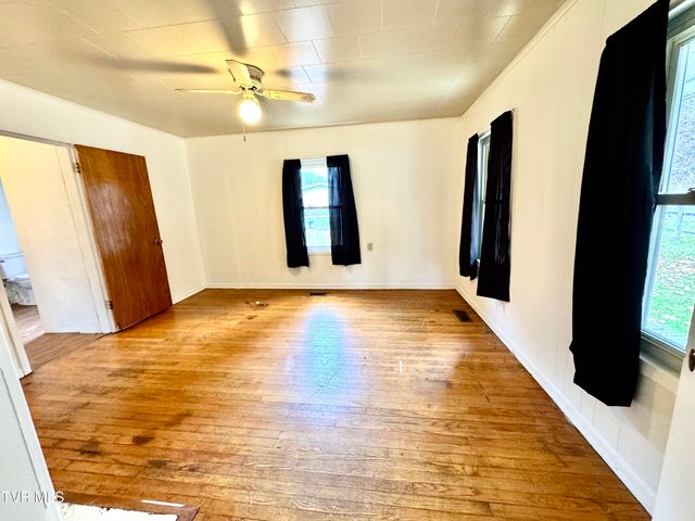 2342 Roda Road, Appalachia, VA 24216