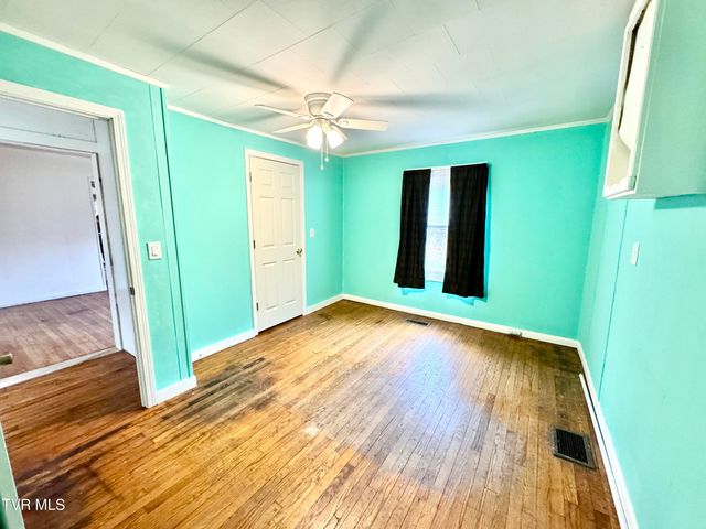 2342 Roda Road, Appalachia, VA 24216