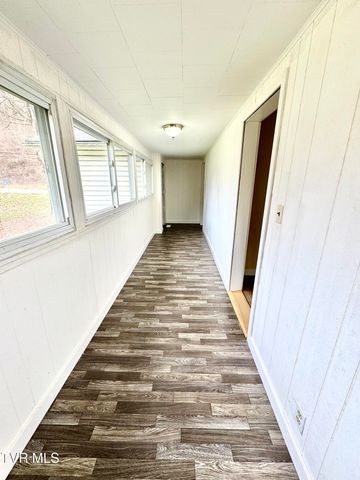 2342 Roda Road, Appalachia, VA 24216