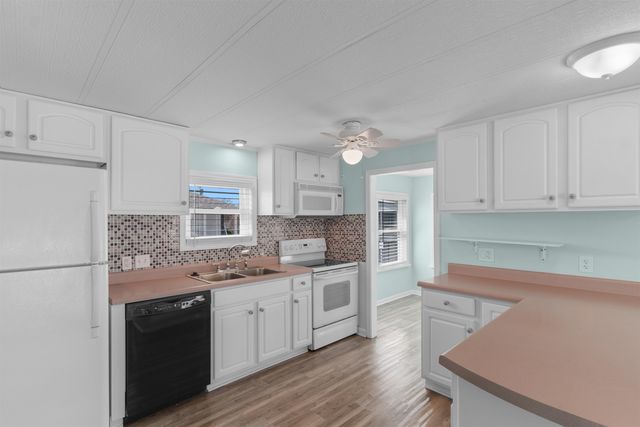 1974 Avocet Dr., Surfside Beach, SC 29575