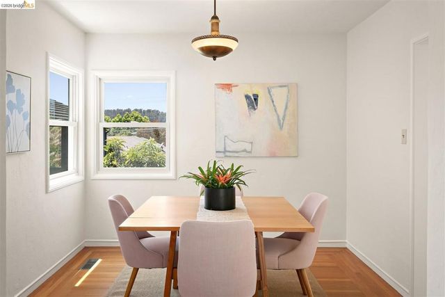 211 San Carlos Ave, El Cerrito, CA 94530