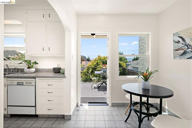 211 San Carlos Ave, El Cerrito, CA 94530