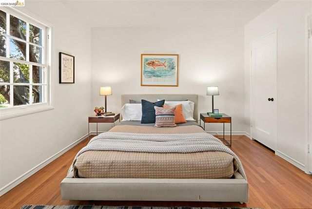 211 San Carlos Ave, El Cerrito, CA 94530