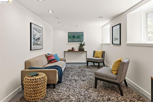 211 San Carlos Ave, El Cerrito, CA 94530
