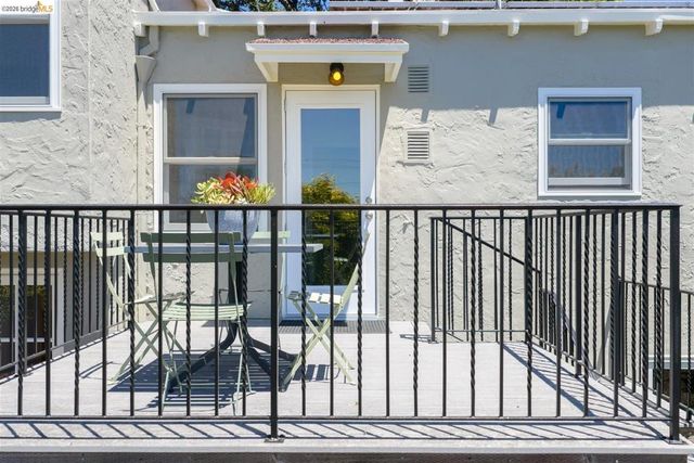 211 San Carlos Ave, El Cerrito, CA 94530