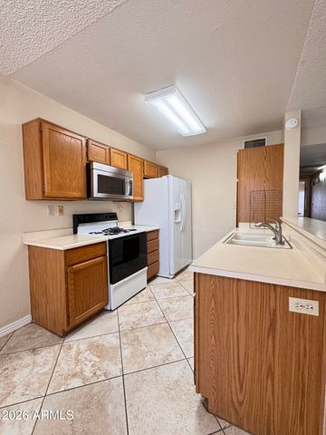 2910 W Marconi Avenue Unit 104, Phoenix, AZ 85023