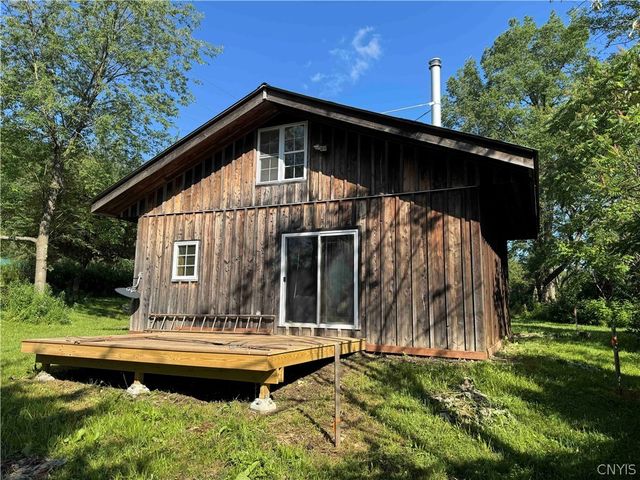 108 Linlyco Lake Road, New Albion, NY 14719