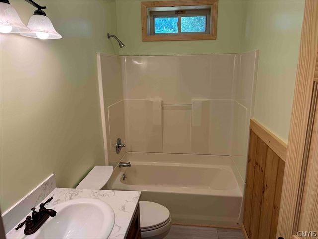 108 Linlyco Lake Road, New Albion, NY 14719