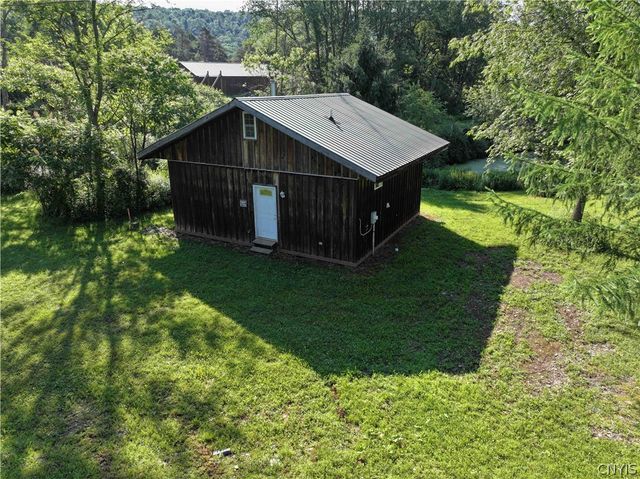 108 Linlyco Lake Road, New Albion, NY 14719