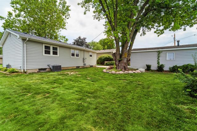 302 NE 6th Street, Ankeny, IA 50021