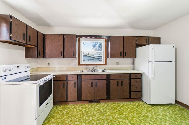 302 NE 6th Street, Ankeny, IA 50021