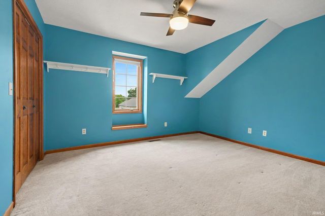 3803 Bent Oak Trail, Elkhart, IN 46517