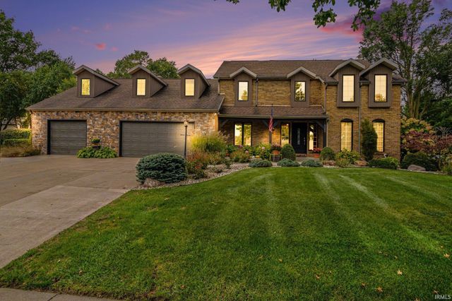 3803 Bent Oak Trail, Elkhart, IN 46517