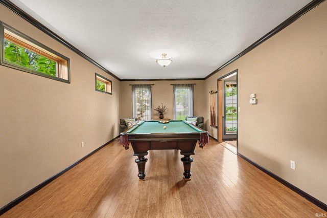 3803 Bent Oak Trail, Elkhart, IN 46517