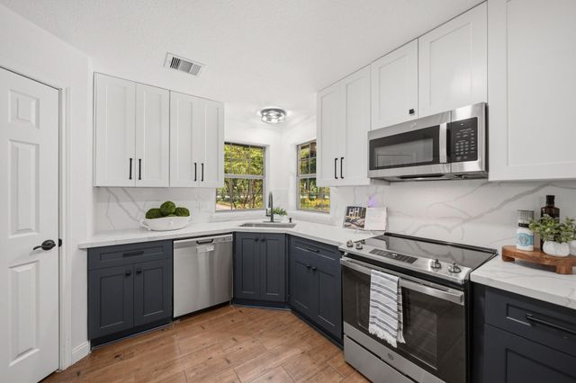40607 Mill Creek Road, Magnolia, TX 77354